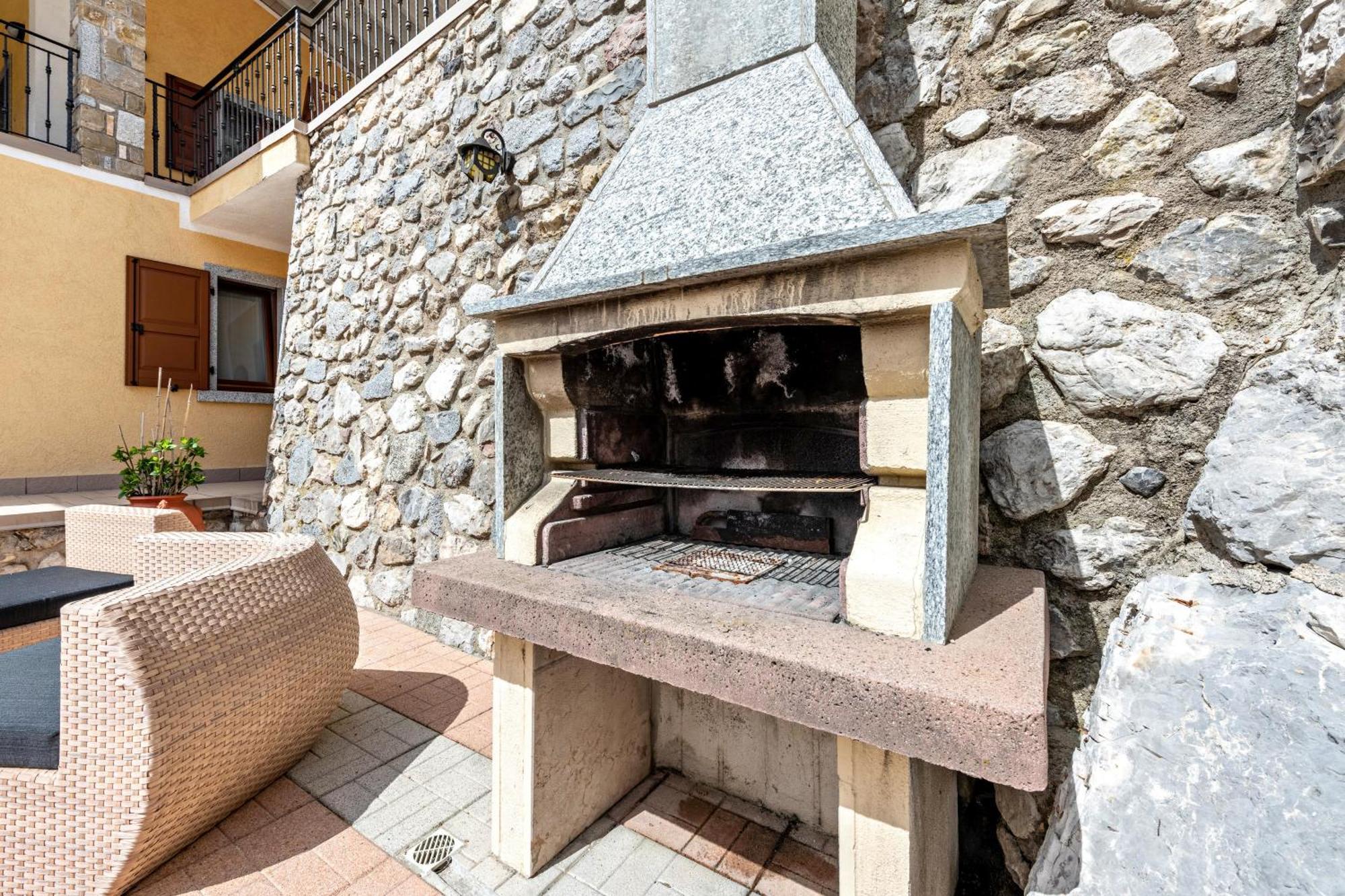 Residence Tatiana B3 Tremosine Екстериор снимка